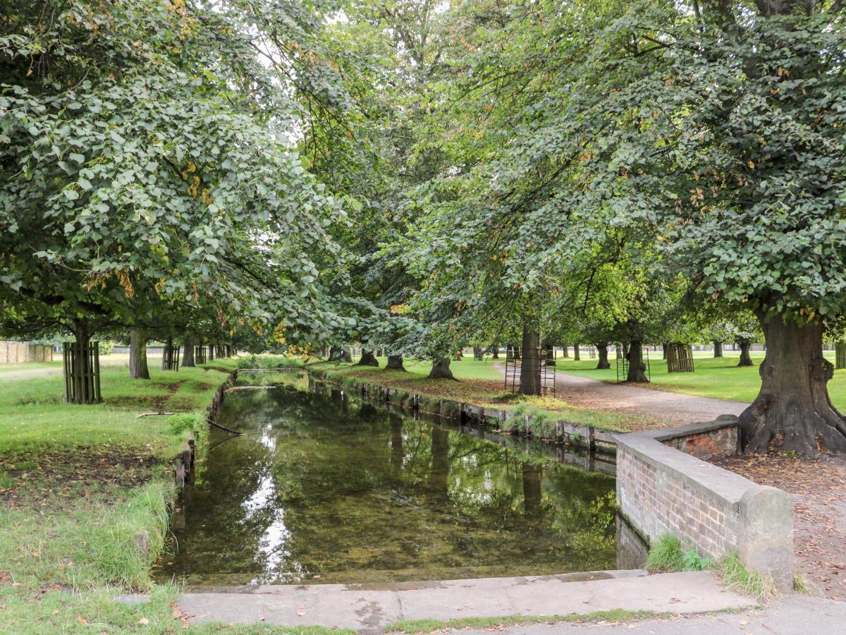 River View - Kingston Kingston upon Thames  Bagian luar foto